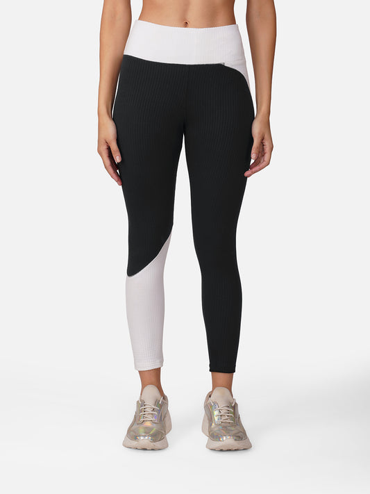 Power Flow Legging - Black