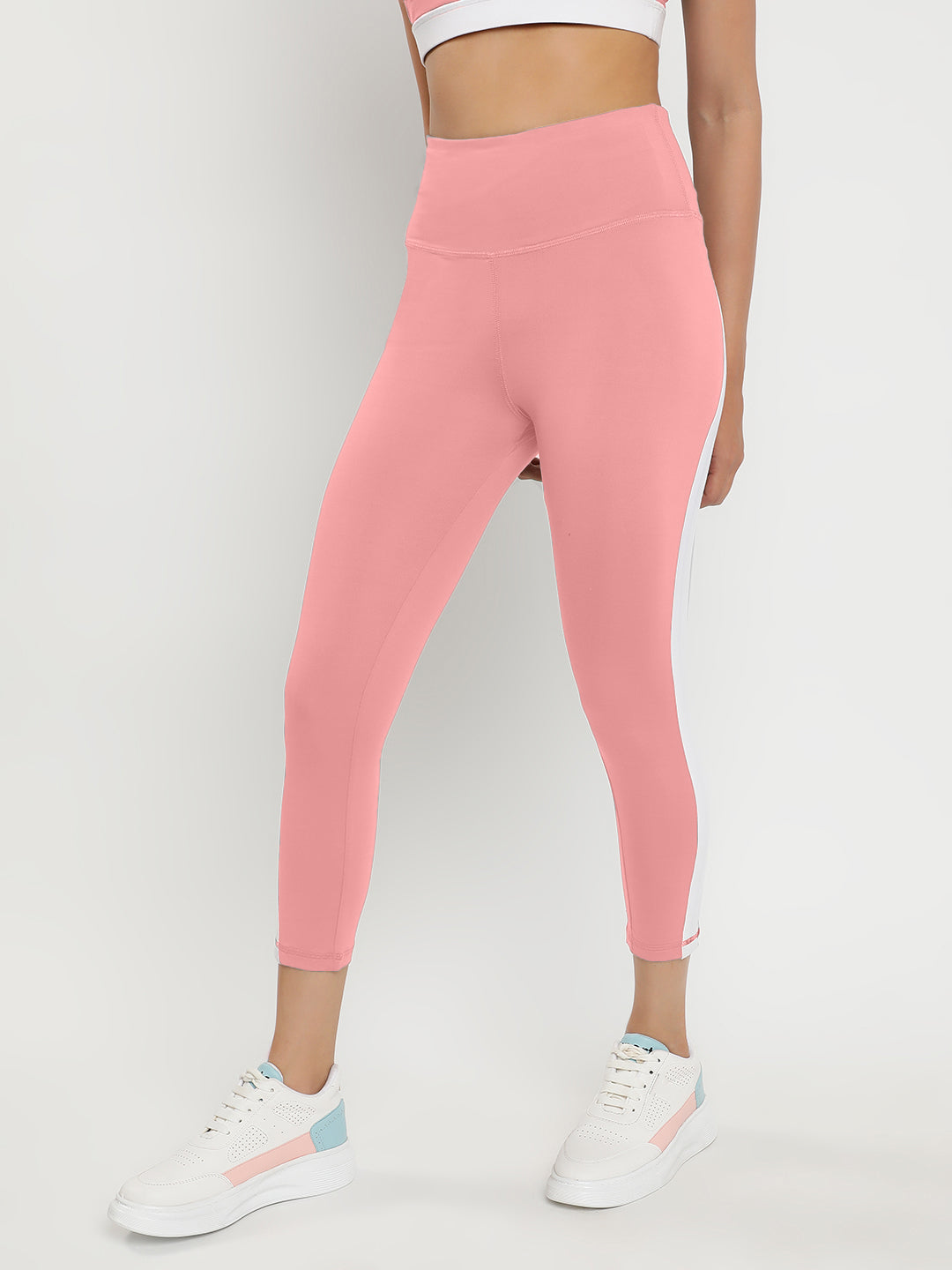 Momentum Sports Tight 23"