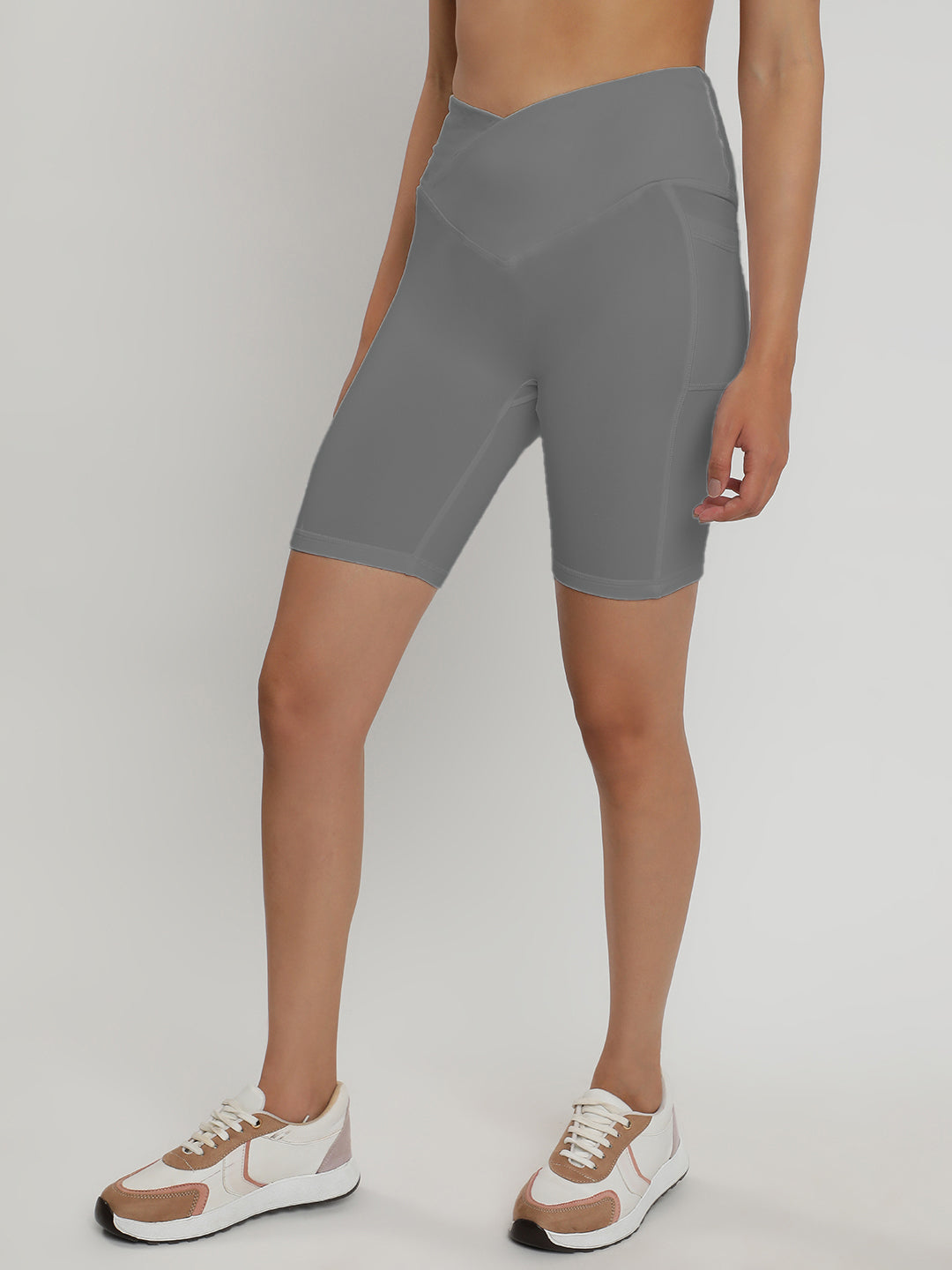 Empower shorts - Lime Stone