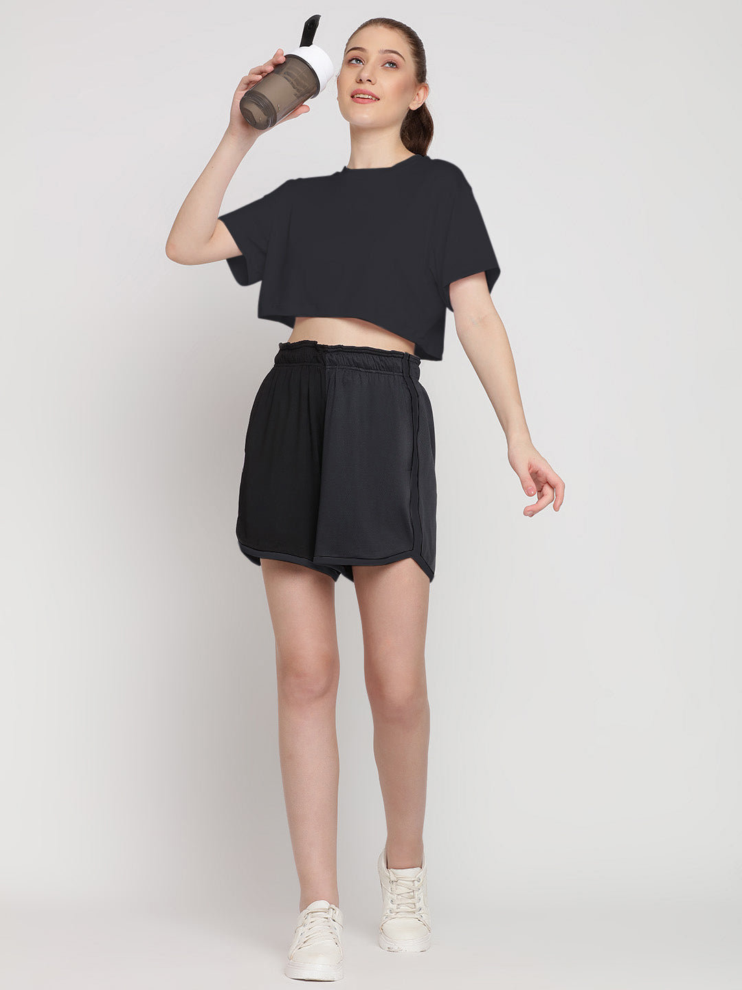 Flow Fit Shorts & Crop Top Set - Black