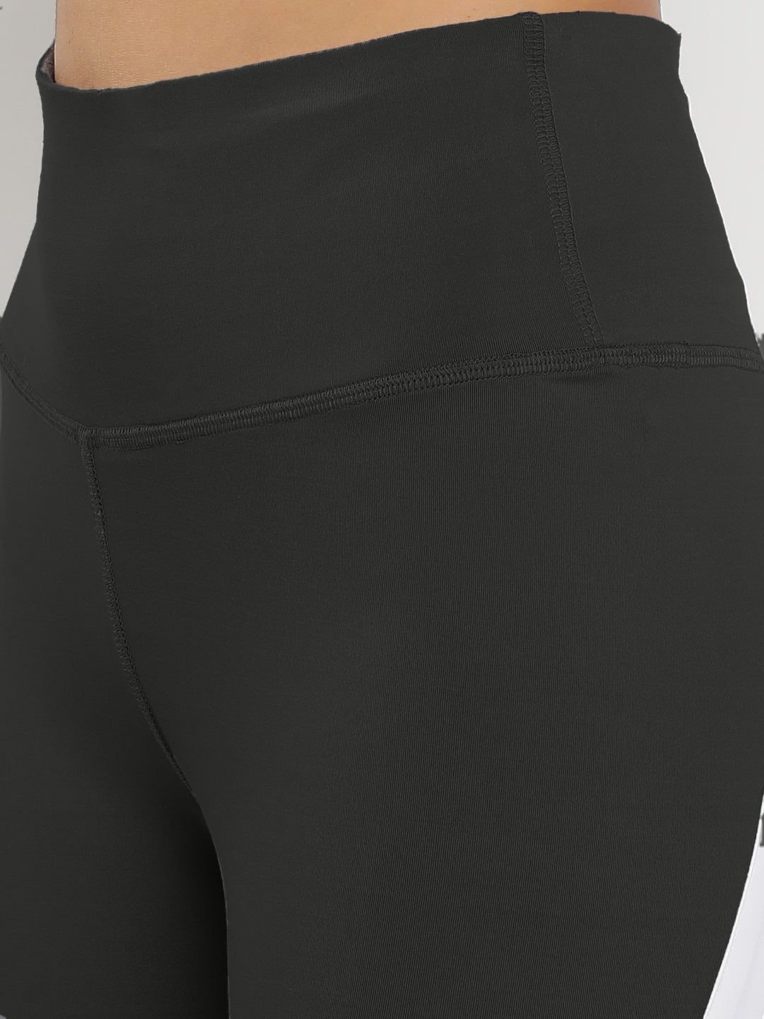 Momentum Sports Tight 23" - Graphite