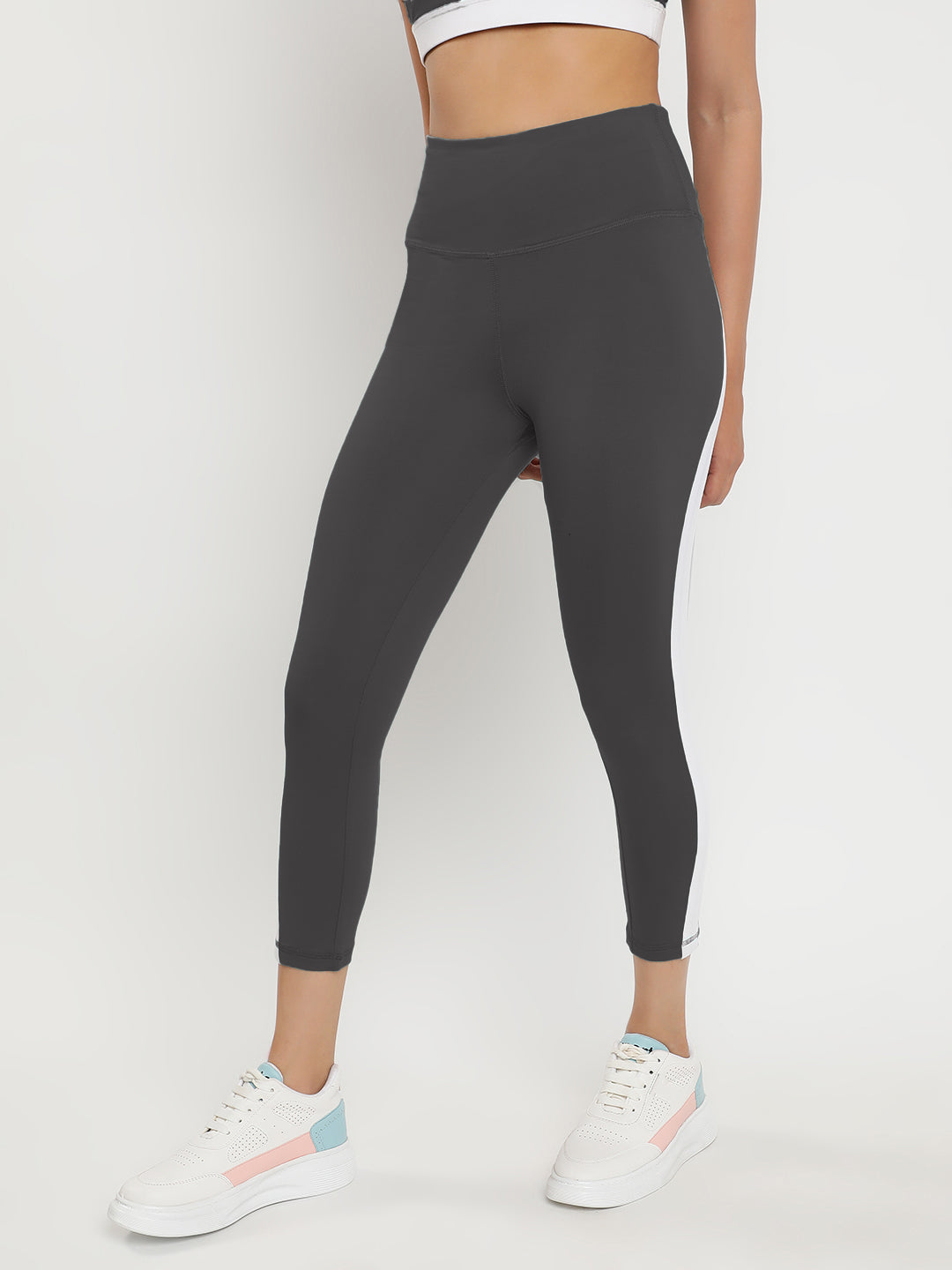 Momentum Sports Tight 23" - Graphite