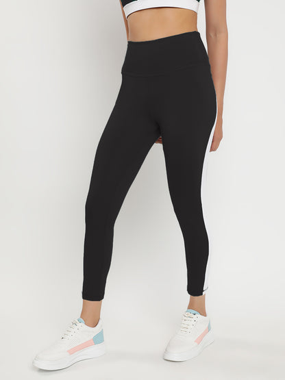 Momentum Sports Tight 25"