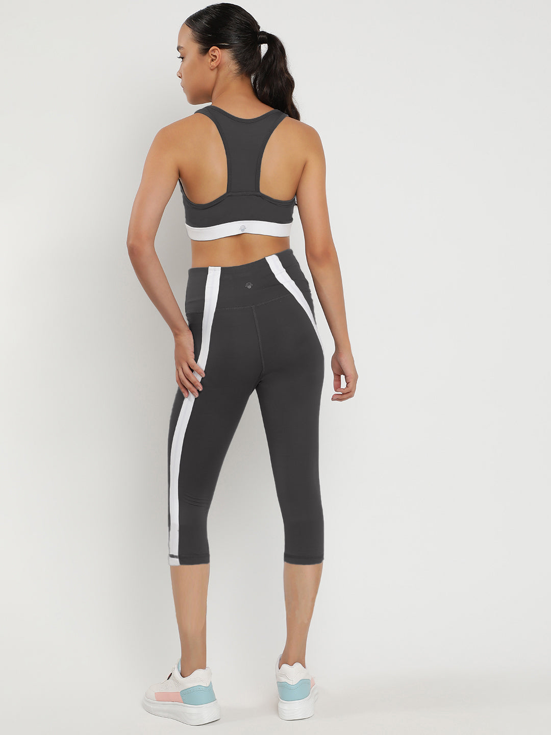 Momentum Bra & Leggings Co-Ord Set 18"- Graphite