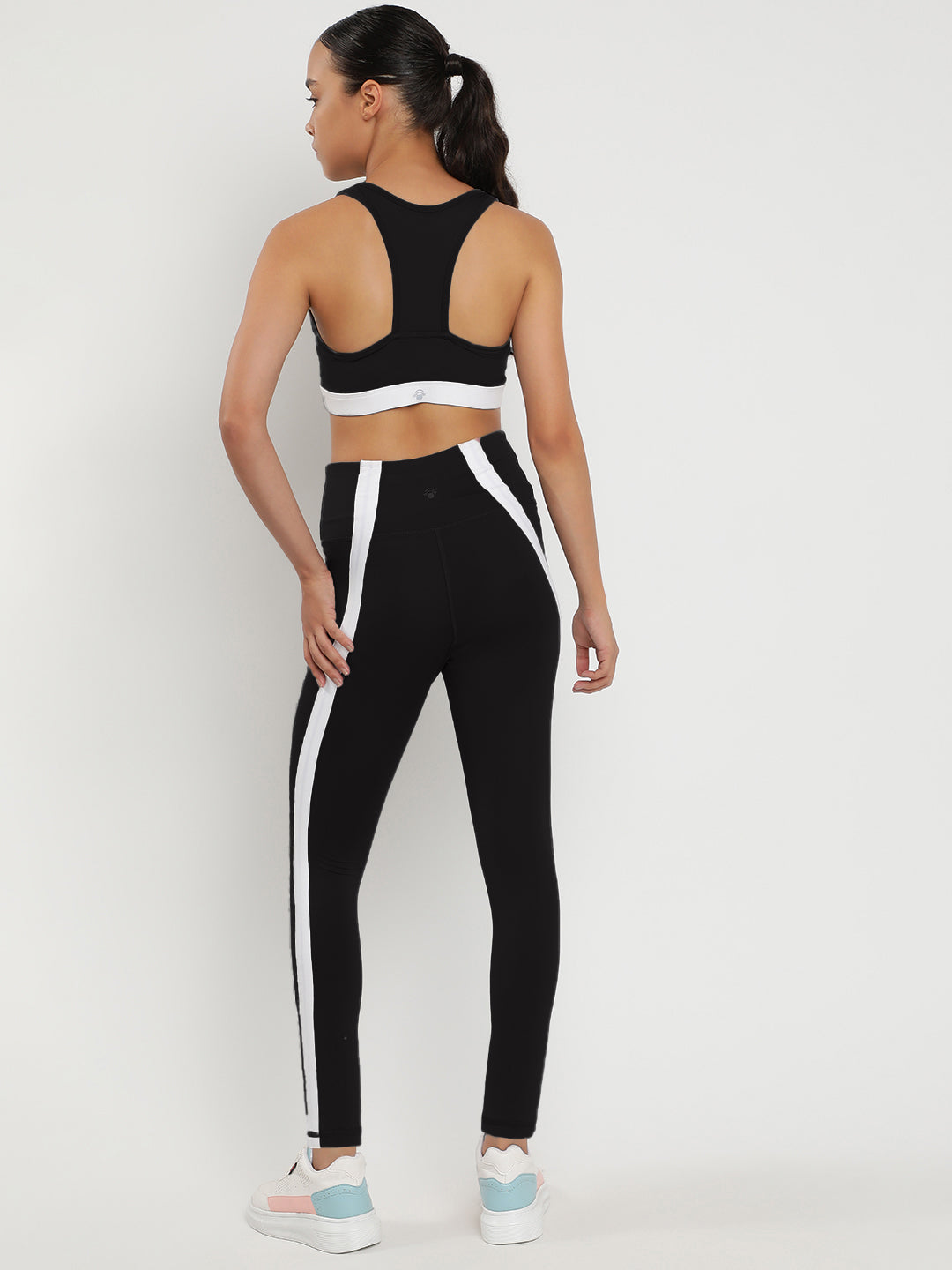 Momentum Bra & Leggings Co-Ord Set 27"- Black