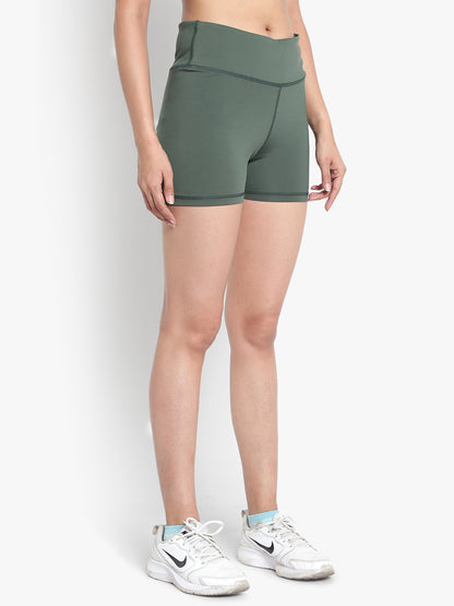 Aero Hottie Hot Shorts - Green