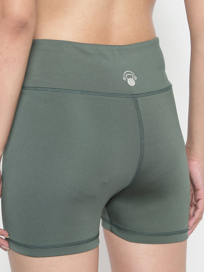 Aero Hottie Hot Shorts - Green