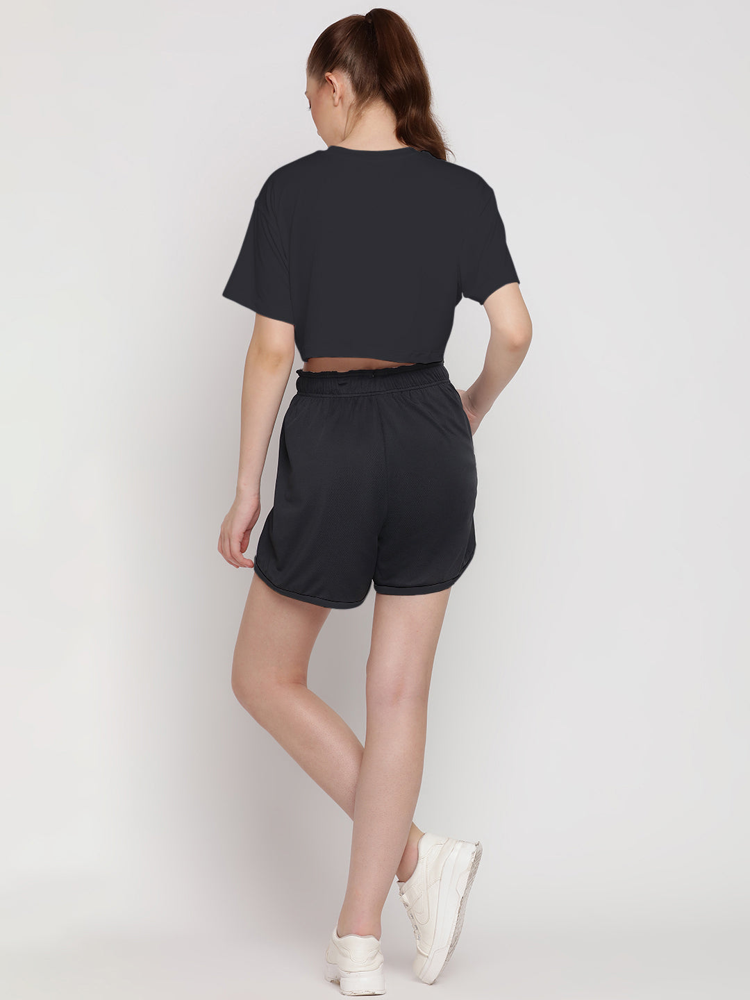 Flow Fit Shorts & Crop Top Set - Black