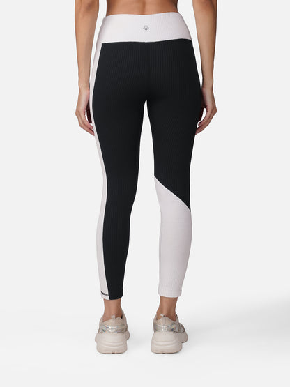 Power Flow Sports Tights