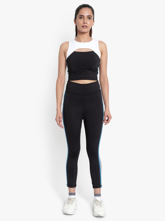 Curve Love Tight & Cutout Top - Black