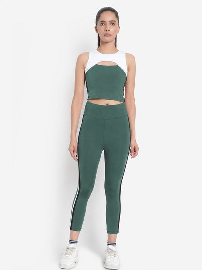 Curve Love Tight & Cutout Top