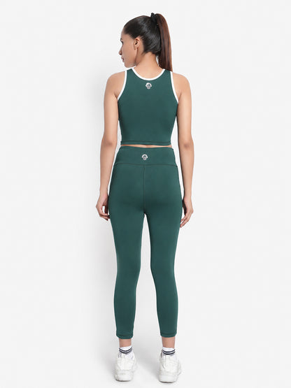 Curve Love Tight & Cutout Top