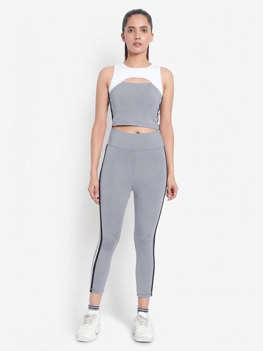 Curve Love Tight & Cutout Top