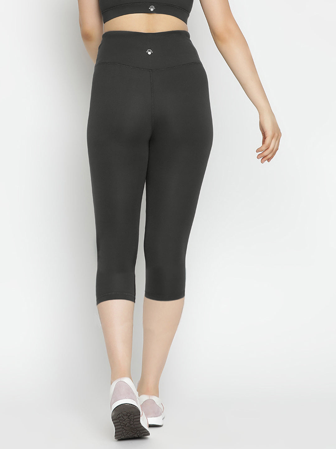 Radiant Sports Tight 18" - Graphite